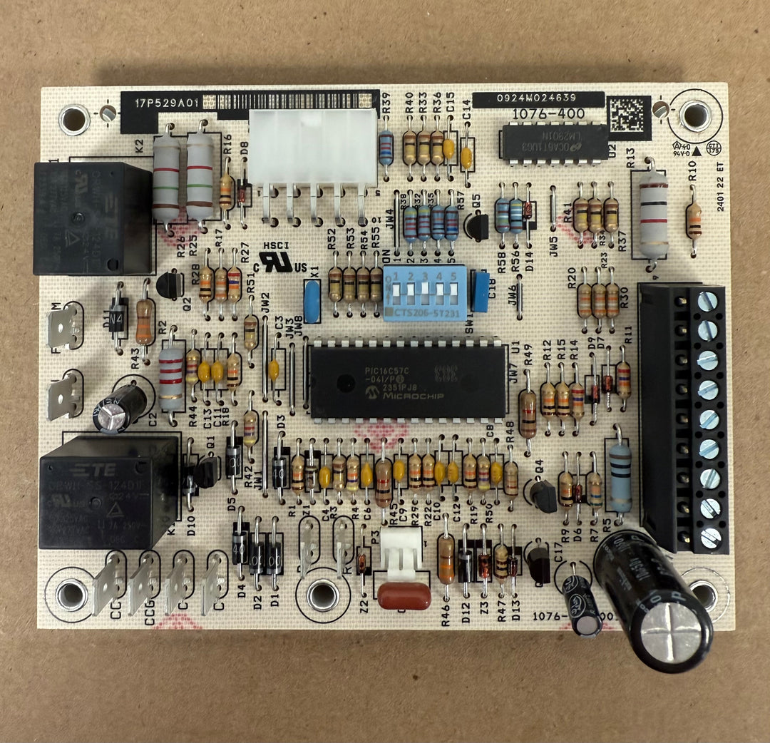 17P529A01 Waterfurnace Main Board Versatec – RapidHVACParts